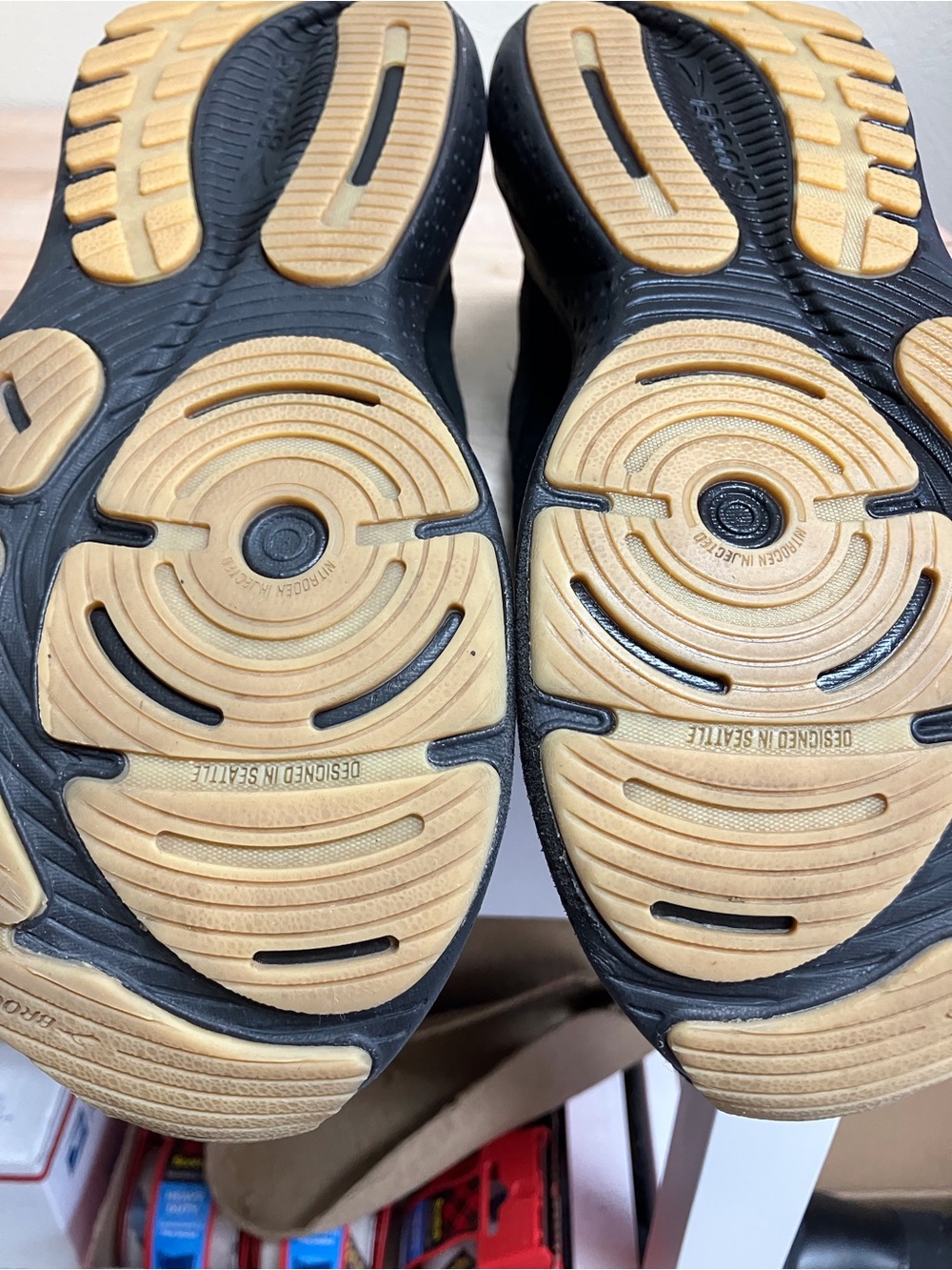 Brooks Women's Glycerine 21 stealthfit. - Picture 11 of 12